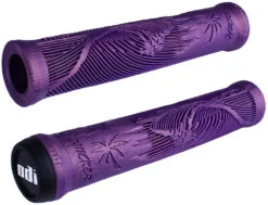 ODI Poignées De BMX Hucker Signature Flangeless 10 ODI Poignées De BMX Hucker Signature Flangeless -Vélos Matériel Magasin Odi Hucker Signature Flangeless BMX Griffe F01HCB 5