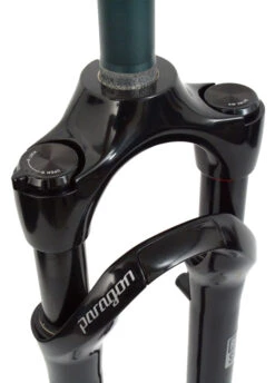 ROCKSHOX Paragon Gold RL 28" Solo Air 65 10 ROCKSHOX Paragon Gold RL 28" Solo Air 65 -Vélos Matériel Magasin Rock Shox Paragon Gold RL 28 Solo Air 65 00 4019 459 001 c