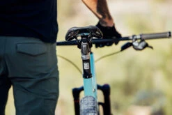 ROCKSHOX Tige De Selle Reverb AXS A1 170 Vario 9 ROCKSHOX Tige De Selle Reverb AXS A1 170 Vario -Vélos Matériel Magasin RockShox Reverb AXS 00 5018 122 002 4